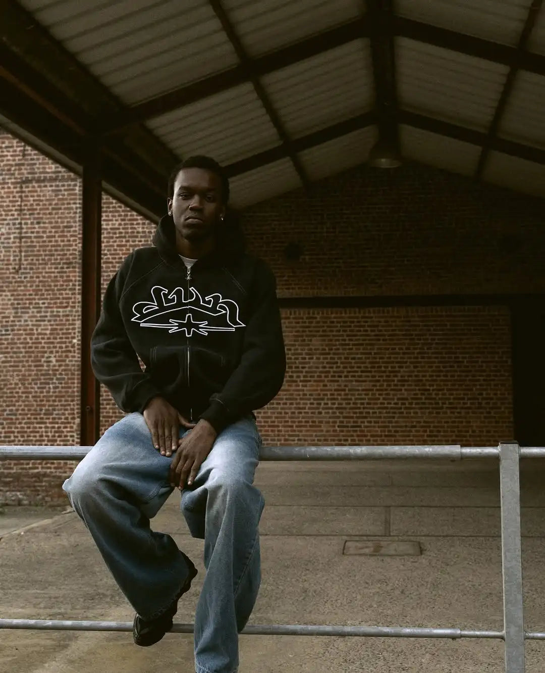 BLACKWARD HARA ⛥ HODDIE