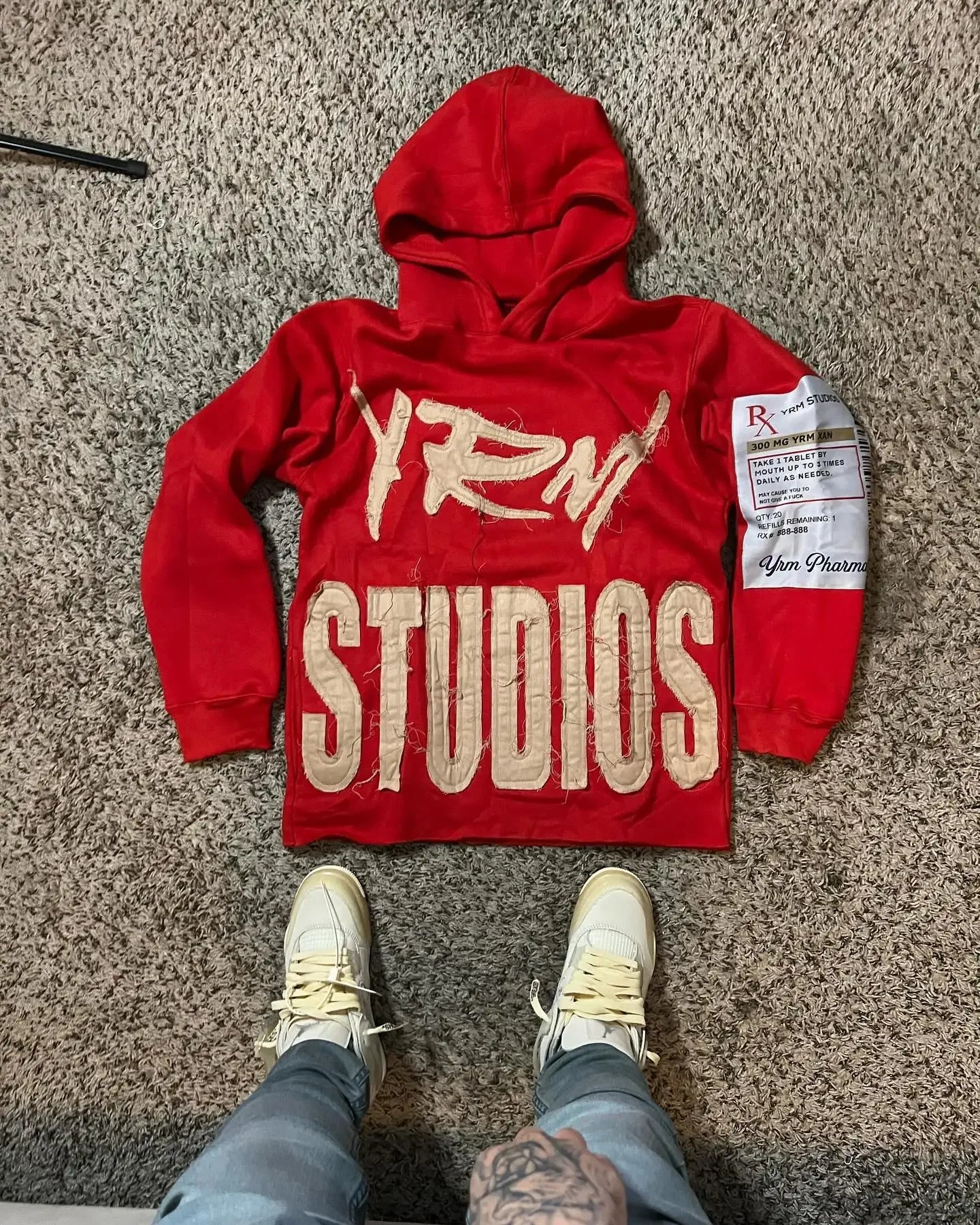 BLACKWARD YRN ❈ ZIP HODDIE